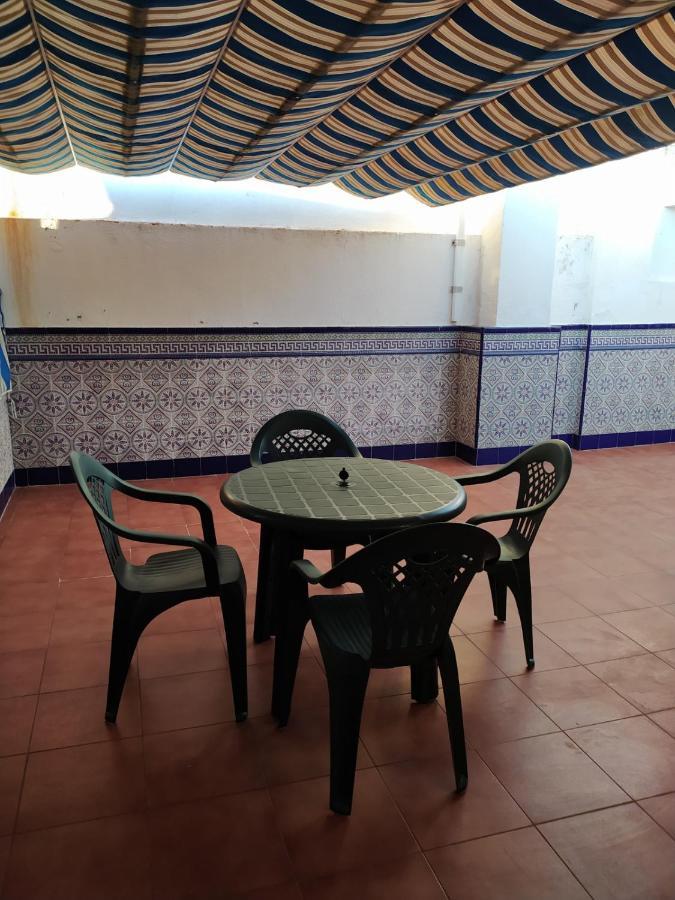 Chalet Adosado Con Azotea Andaluza Y Patio, Junto A La Playa Исла-Кристина Экстерьер фото