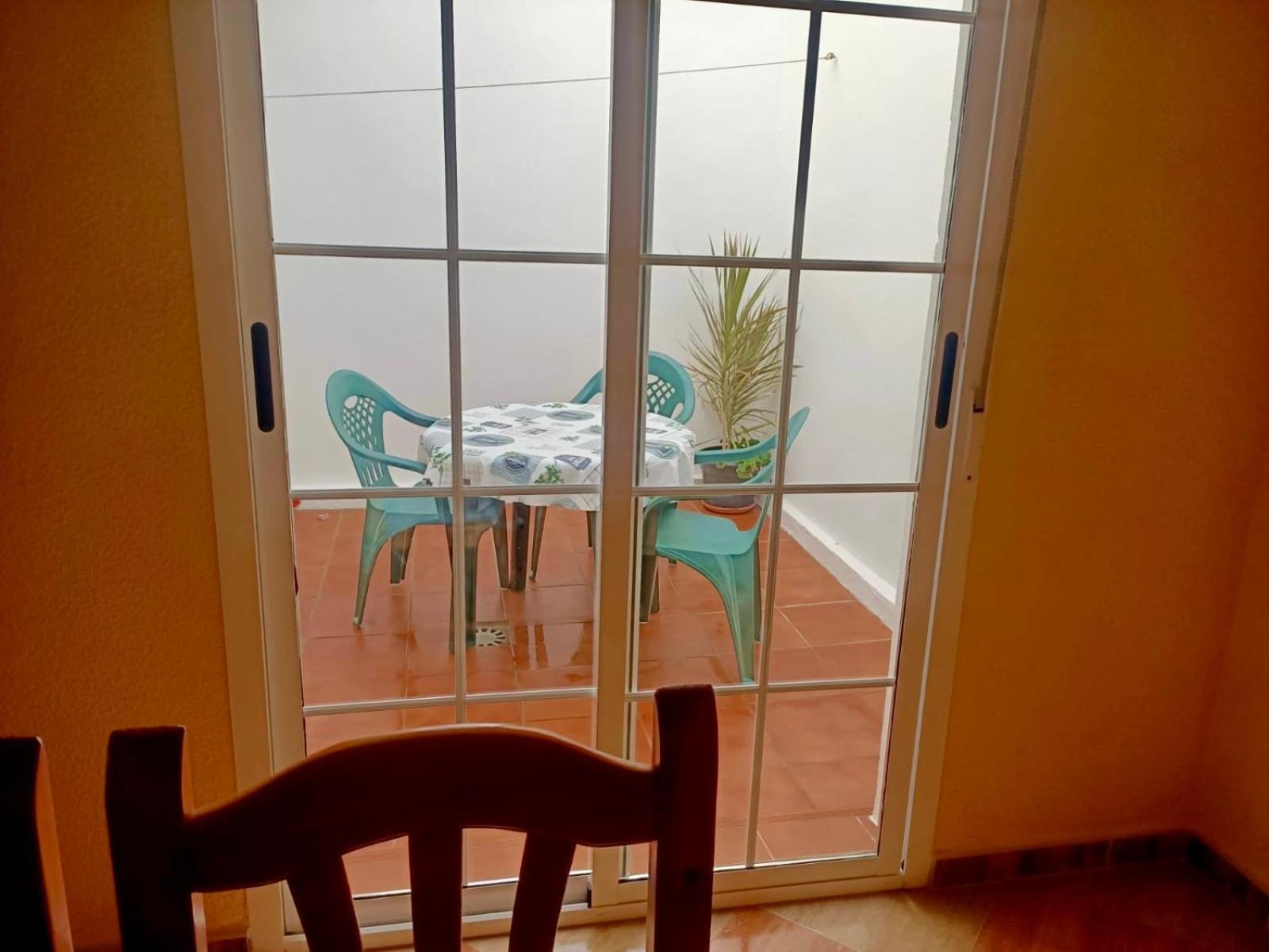 Chalet Adosado Con Azotea Andaluza Y Patio, Junto A La Playa Исла-Кристина Экстерьер фото